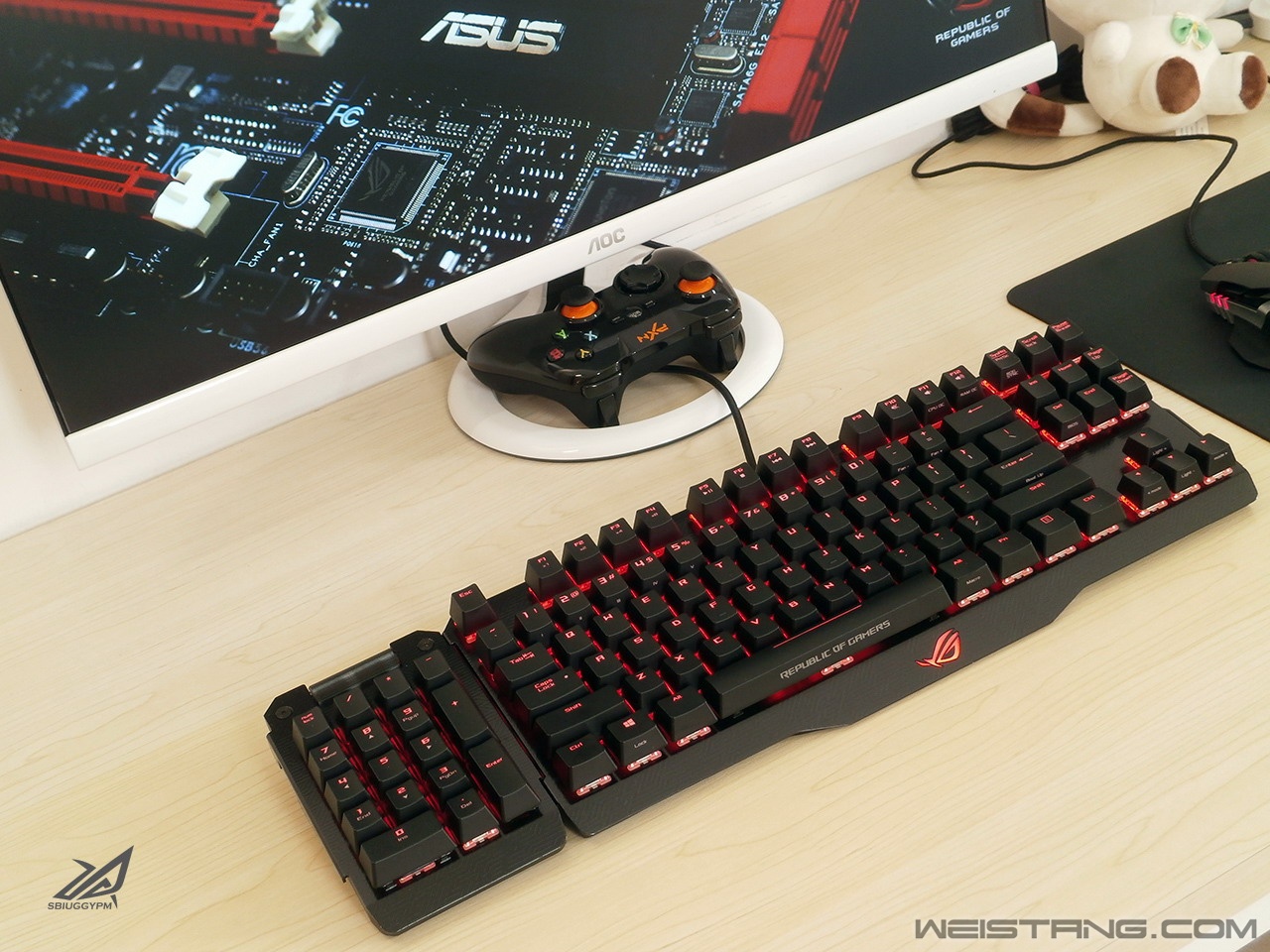 ASUS ROG Claymore-033.jpg