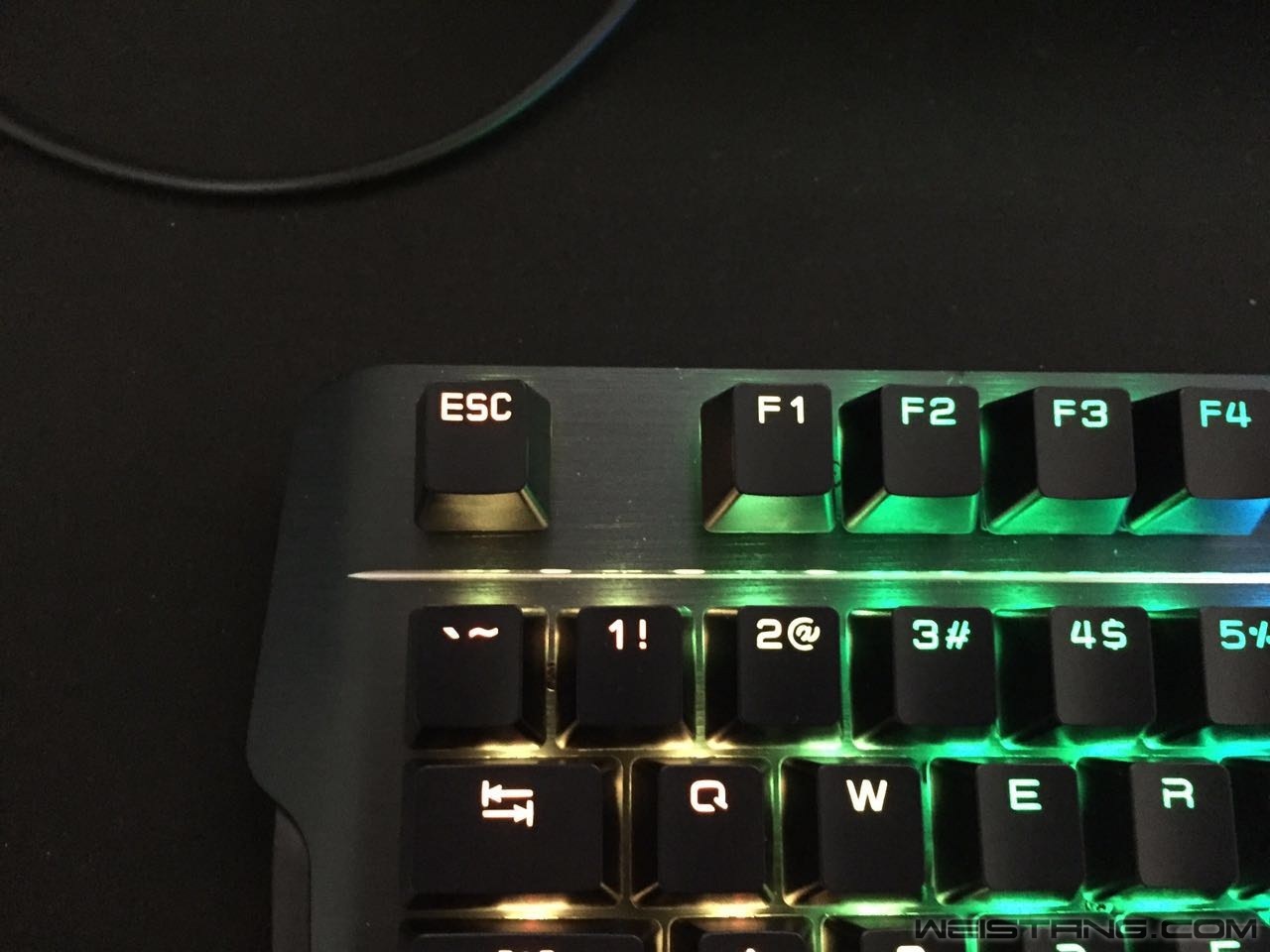 2039931984_.jpg