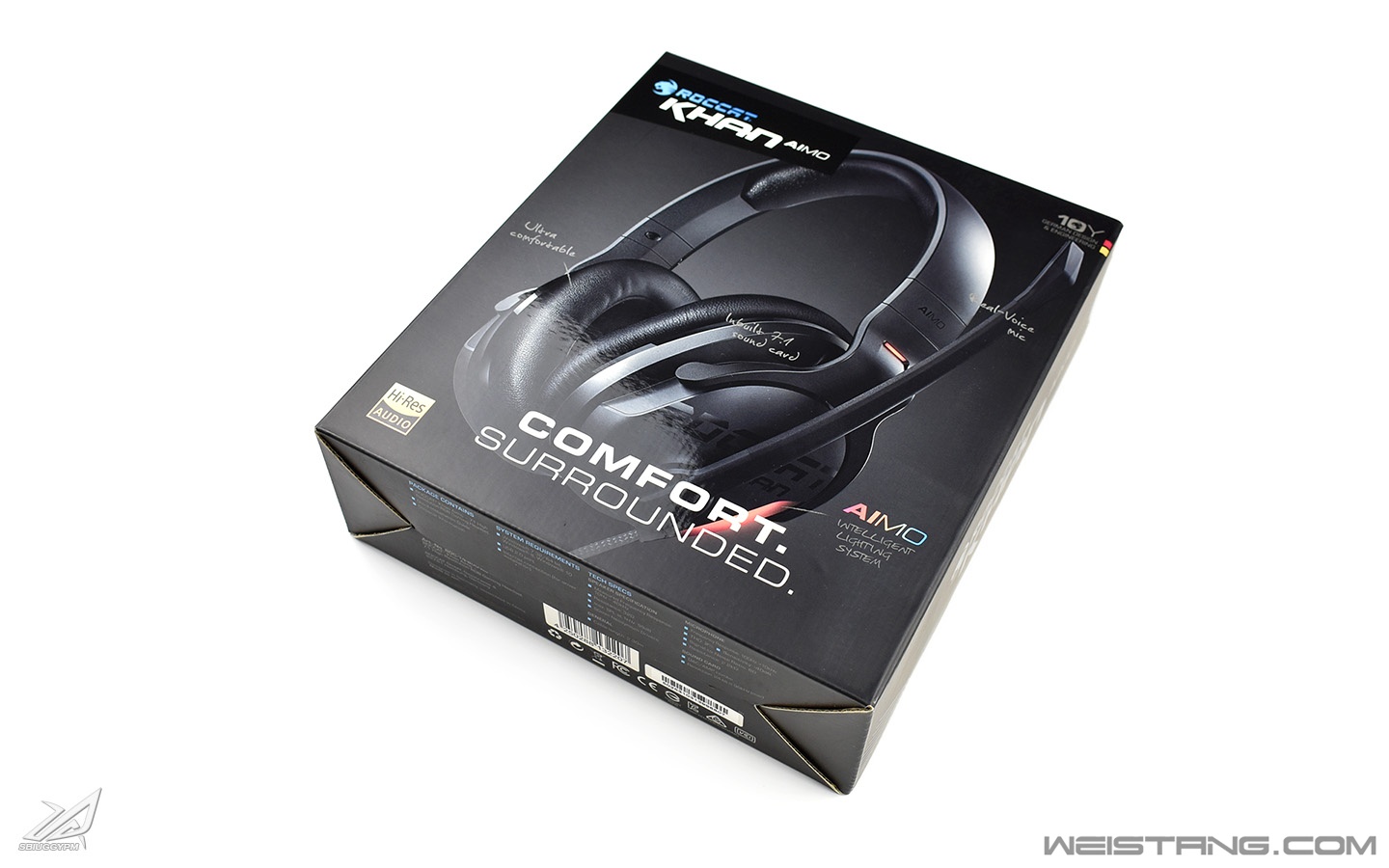 ROCCAT Khan AIMO - 001.jpg