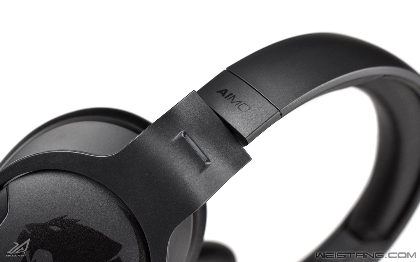 ROCCAT Khan AIMO - 008.jpg