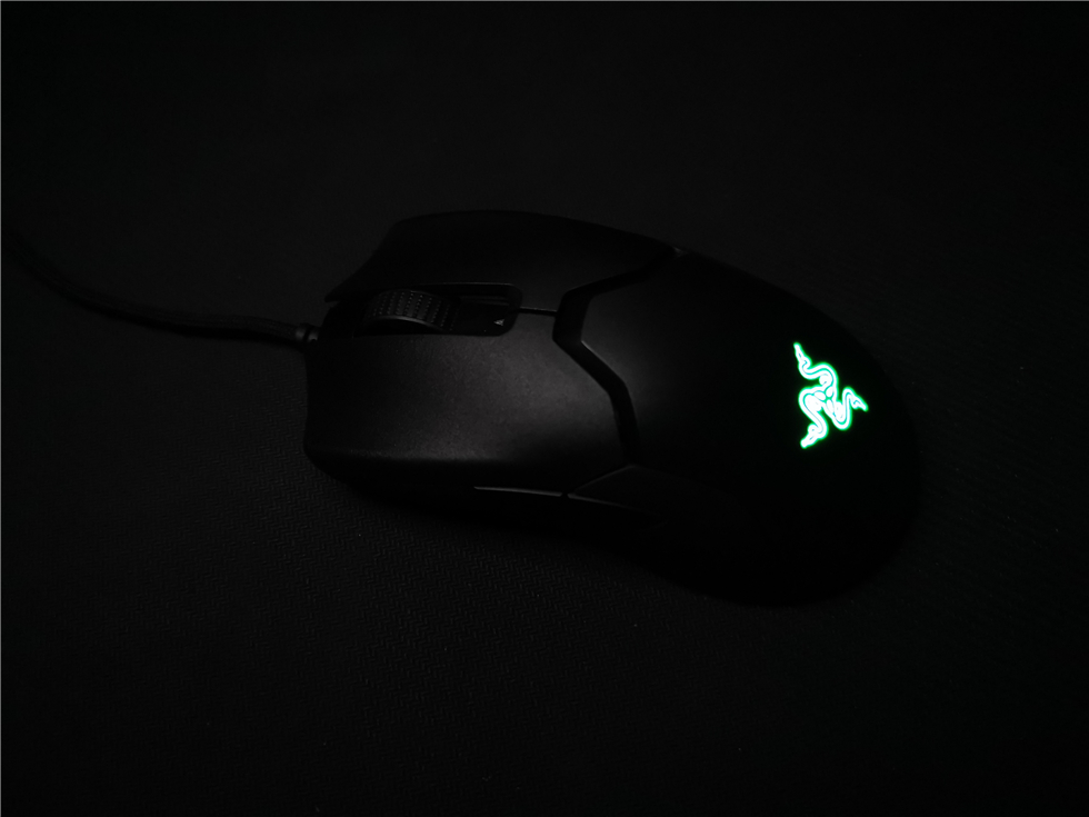 24.razer21.jpg