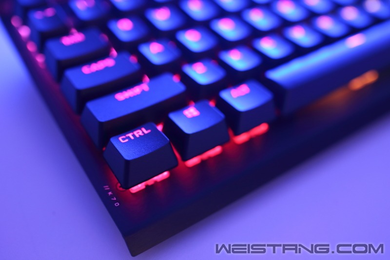 HK70040-s.JPG