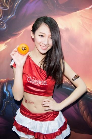 ��Ϧ����������̨������չ����ShowGirl