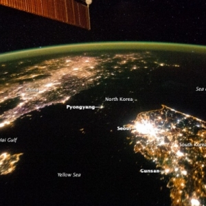 NASA公布宇航员拍摄的朝鲜夜晚照片