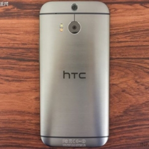 HTC One M8�������� ʵ�ʱ��־���
