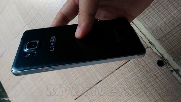 4.7»ع⣺iPhone