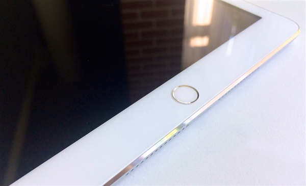 ��һ��iPad Air���ع⣺�污����