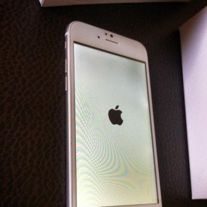 ���Ŷ�ͦ�� iPhone 6��װ+����Logo����