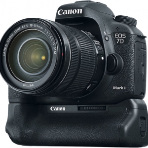 APS-C콢7D Mark II