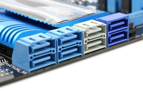 SSD��̬Ӳ��sata2��sata3���� M.2�ӿ��ٶ�ʵ�� 