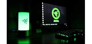 Razer room֮Yeelight��ͷ��