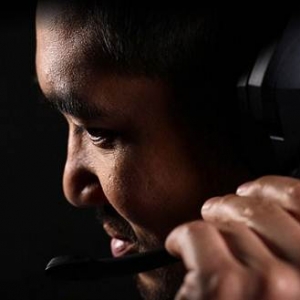 告别戴久了耳朵疼——HyperX Cloud Stinger专业电竞耳机