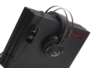 Revolver S��ӥ��ǿ�����