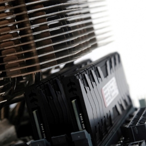 ڴȶԲMemtestʽ桪HyperX FURYɼϲ