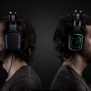 ������7.1��������Ϸ���� RAZER�������Ǻ�ħϵ��