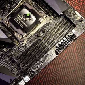 X299ƽ̨XMP-3600ƵܡHyperX Predator DDR4Ƶڴ