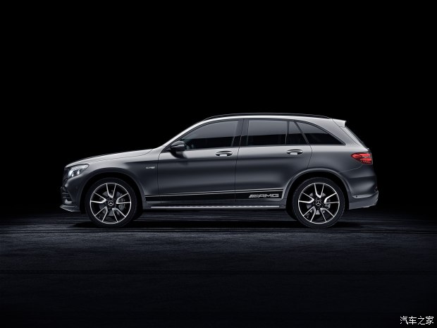 ÷˹-AMG GLC AMG 2017 AMG GLC 43 4MATIC ر