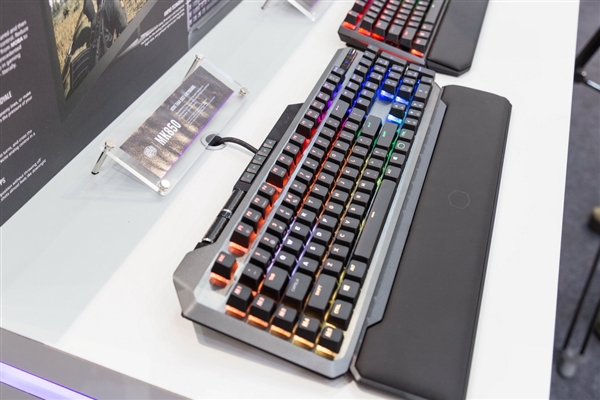 չʾ̣ӣMX RGB