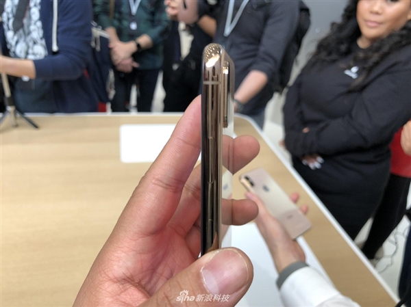 iPhone XS/XS Max���ͼ�ͣ�6.5����Ļ 5.5���ո�