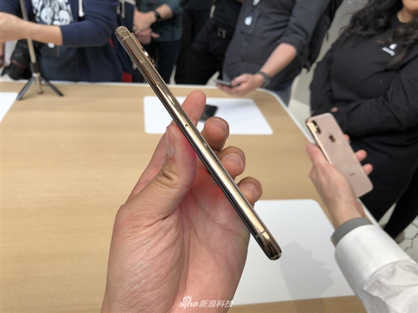 iPhone XS/XS Max���ͼ�ͣ�6.5����Ļ 5.5���ո�