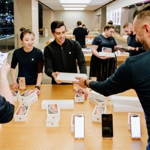 ���ɹ��iPhone/Watch 4�׷��ֳ�ͼ���ò�����