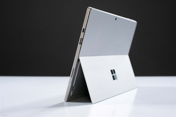 Surface Pro 6��Խ����վ���ȿ��䣺����8���������û��