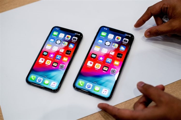 ���ʴ����е�� iPhone XS Max�����������