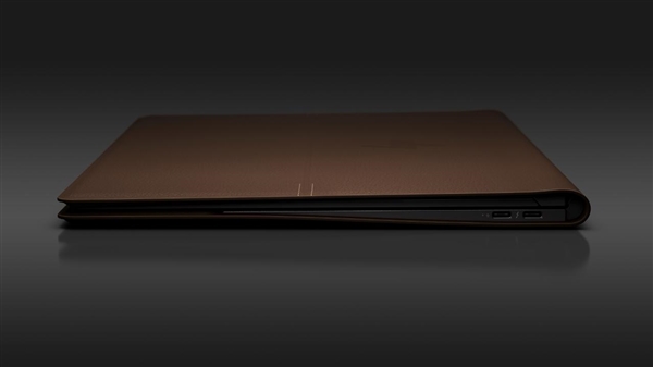 ���·���PC�����շ���ȫƤ��ʼǱ�Spectre Folio��8900Ԫ��