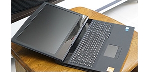 ˫��̬���� Alienware 17 R5����