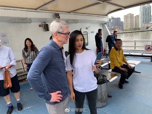 ���ˢApple Watch��ͨ�������Ϻ��ֶɣ���ˢ�����г�բ����