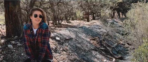 ��Ӱʦ����ϵ�У�iPhone XS Max vs ����C200