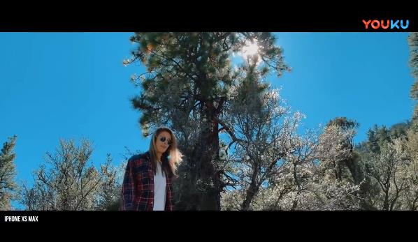 ��Ӱʦ����ϵ�У�iPhone XS Max vs ����C200