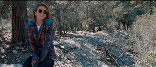 ��Ӱʦ����ϵ�У�iPhone XS Max vs ����C200