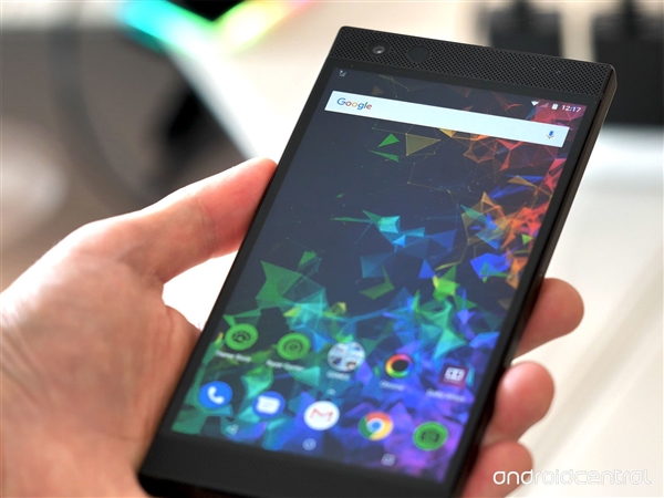 Razer Phone 2ͼ�ͣ�4000mAh��ؼӳ� 5500Ԫ