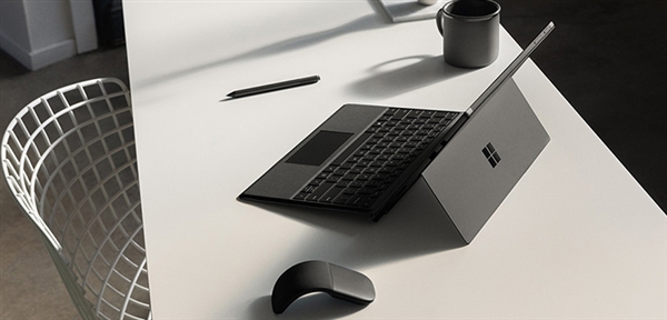΢��Surface Pro 6/Laptop 2���а����ࣺ7188Ԫ����