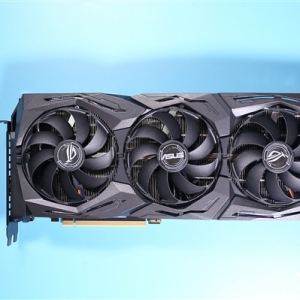 ������Ӳ�� ��˶Strix RTX 2080 Ti���ͼ��