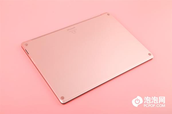 ����Ů������ �ҷ۽�ɫSurface Laptop 2�ʼǱ�����