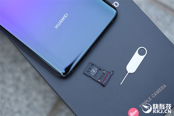 ��ΪMate 20 Pro����ͼ�ͣ��°ͼ�����߿�ͬ��