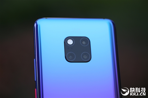��ΪMate 20 Pro����ͼ�ͣ��°ͼ�����߿�ͬ��
