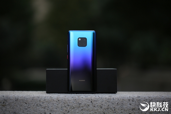��ΪMate 20 Pro����ͼ�ͣ��°ͼ�����߿�ͬ��