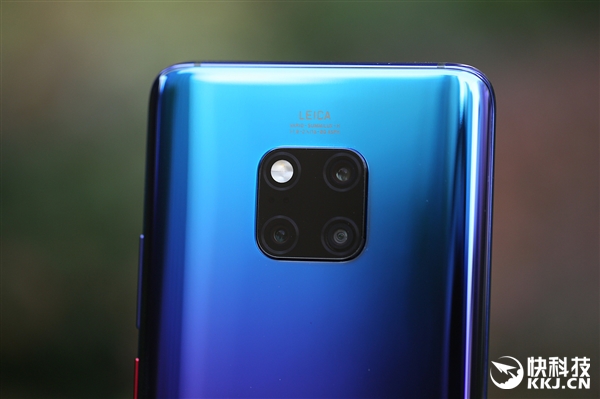��ΪMate 20 Pro����ͼ�ͣ��°ͼ�����߿�ͬ��