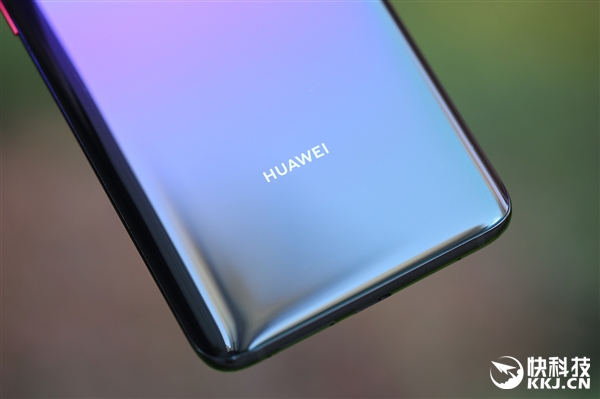 ��ΪMate 20 Pro����ͼ�ͣ��°ͼ�����߿�ͬ��