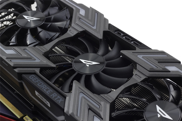 ������ǿ����̩RTX 2080 PGF�Կ���ʽ����