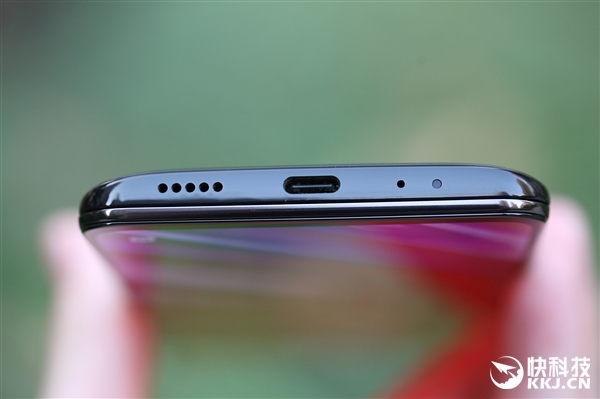 1998Ԫ������Z5 Pro����ͼ�ͣ����������ռ��