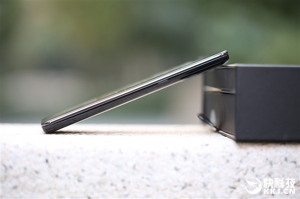 1998Ԫ������Z5 Pro����ͼ�ͣ����������ռ��