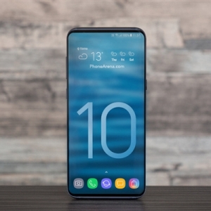 ��ý������Galaxy S10+���ú���ˮƽ����