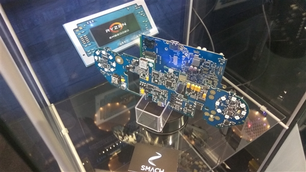 AMD�����ӳ֣�Smach Z PC�ƻ����������