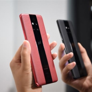 �ֻ��û��Աȣ��з��г��û�ΪûǮ��ƻ��