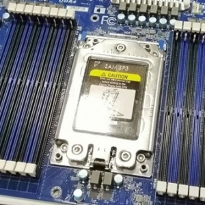 Intel�ѳ�96����192�̣߳�����24ͨ���ڴ�