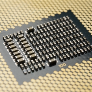 Ͷ���˶�Intelǰ;���ģ�����ѷ�ȴ�ͻ�����������оƬ